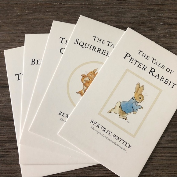 The World of Peter Rabbit Postcards: Book Covers  (Set of 5) - Picture 1 of 7